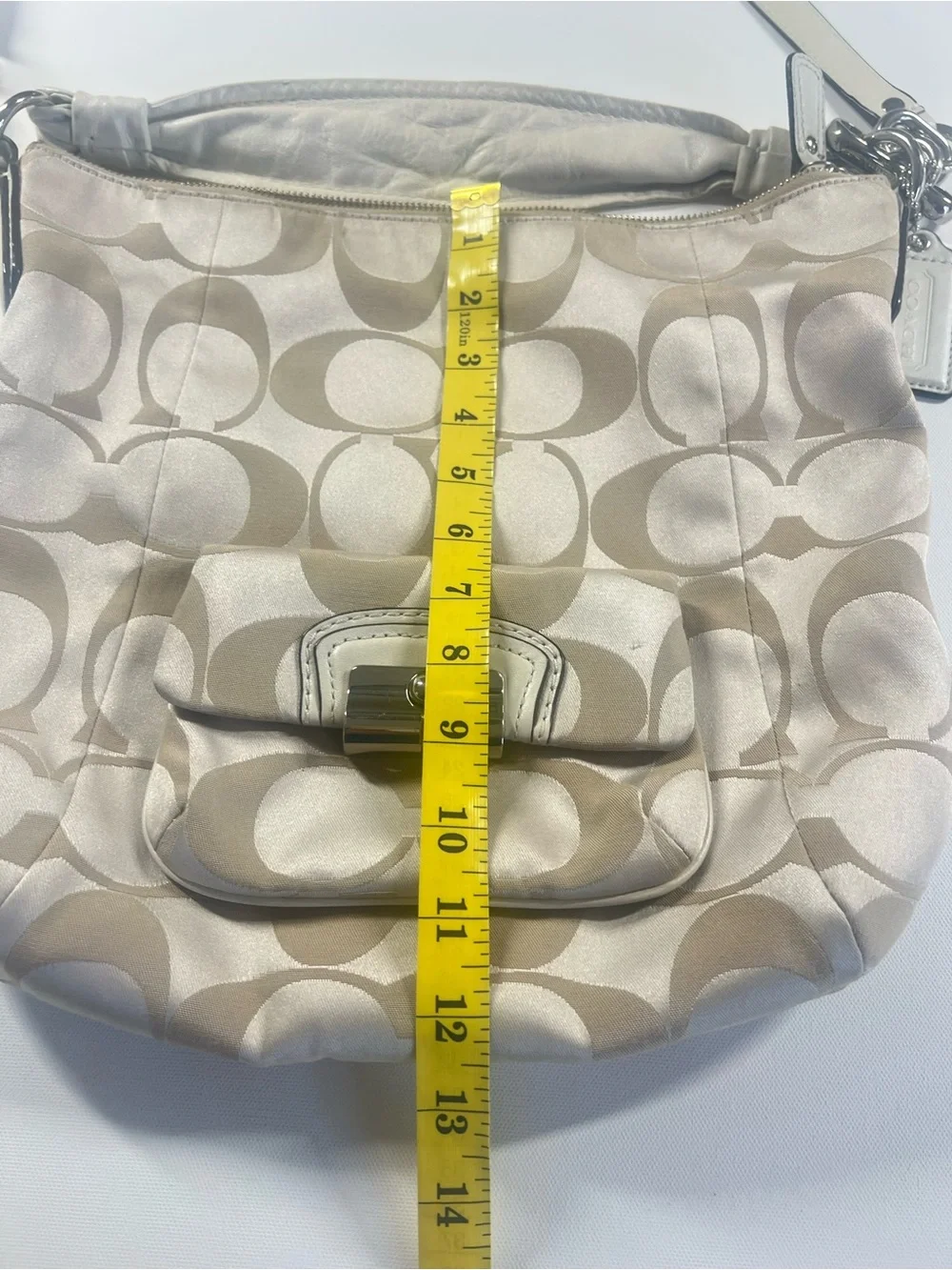 Coach shoulder hobo